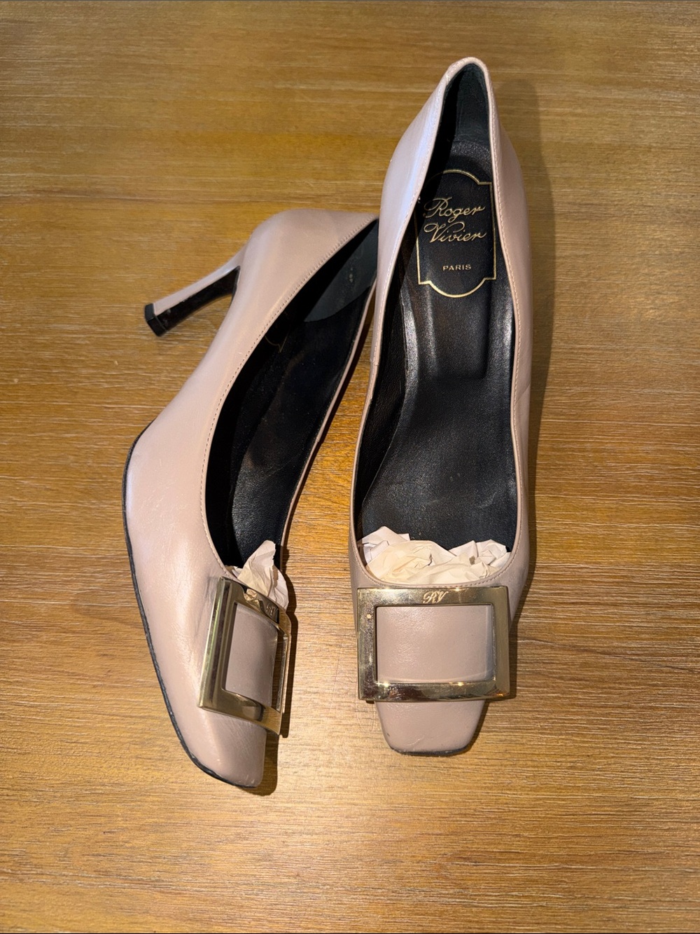 Roger Vivier “Belle Vivier” leather buckle pumps